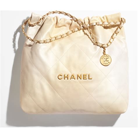 chanel 22 theresa b 42|Chanel 22 bag dimensions.